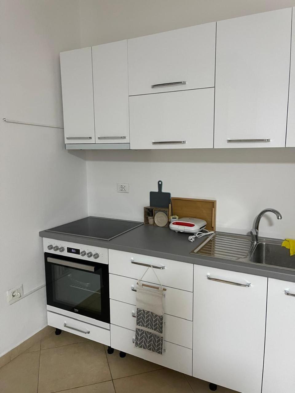 Appartement Sol Tirana