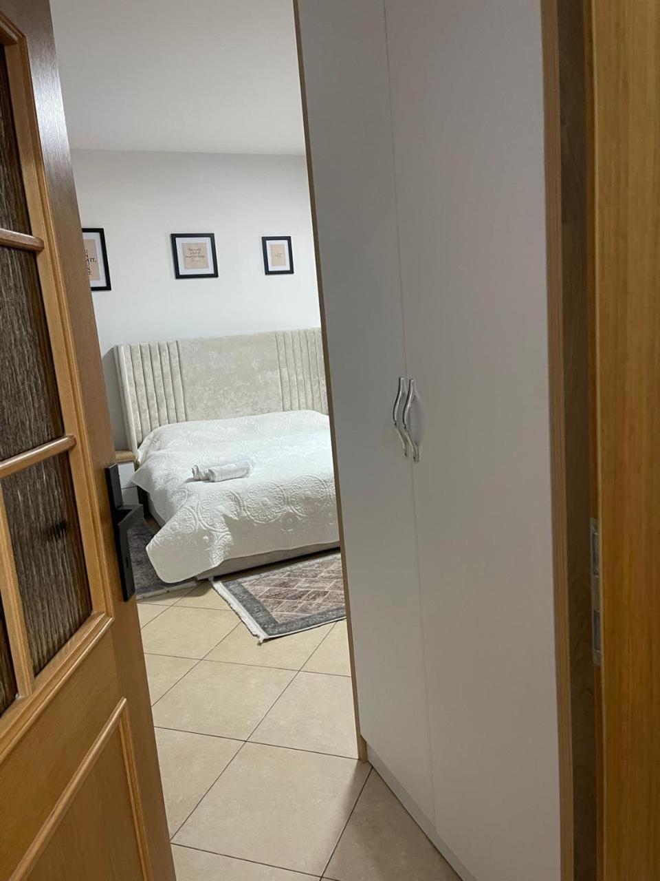 Appartement Sol Tirana